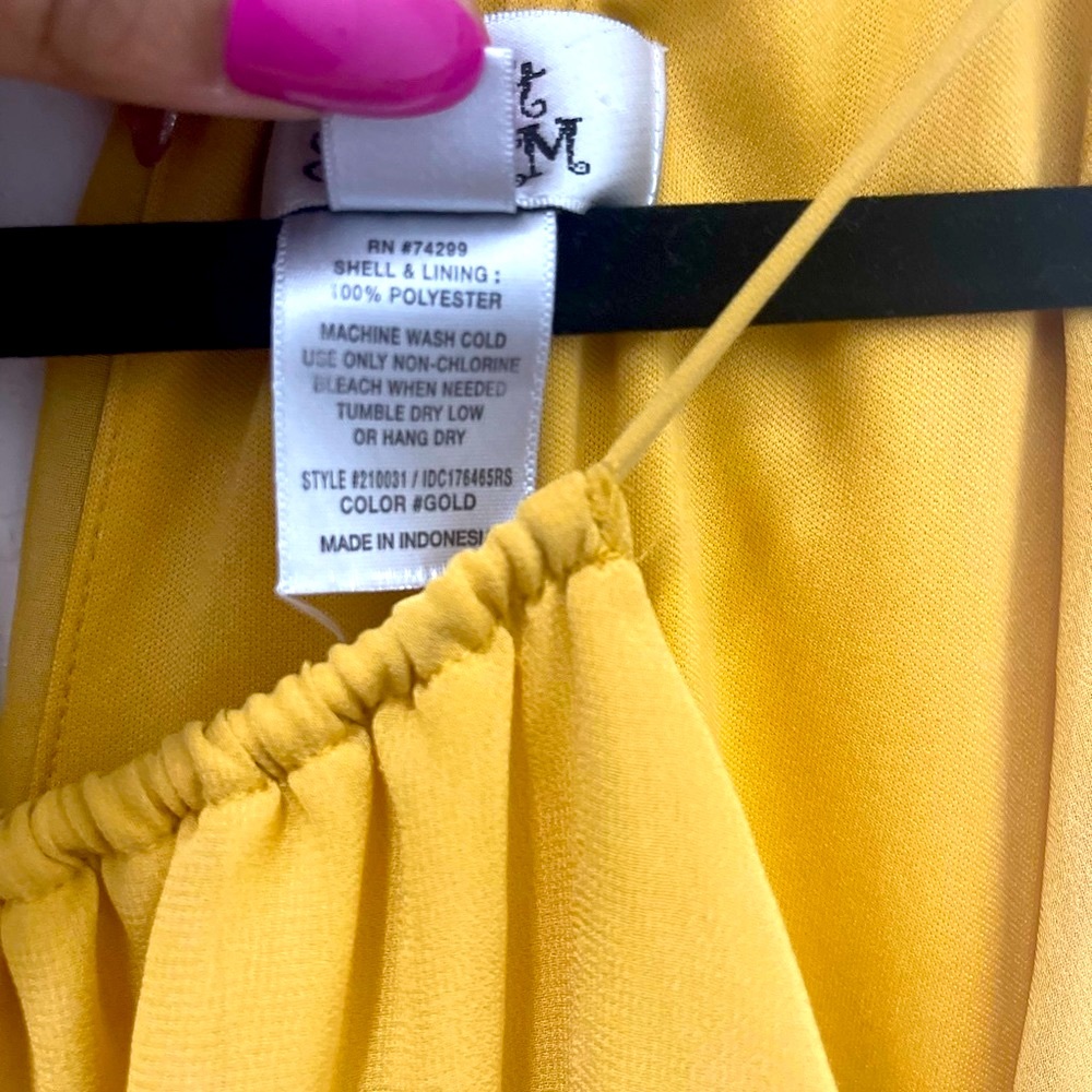 🌸 Sunshine Yellow Maxi Dress✨Flowy & Chic – L - Picture 2 of 7